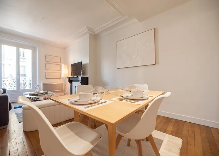 Cia - Bastille, Rue De La Roquette